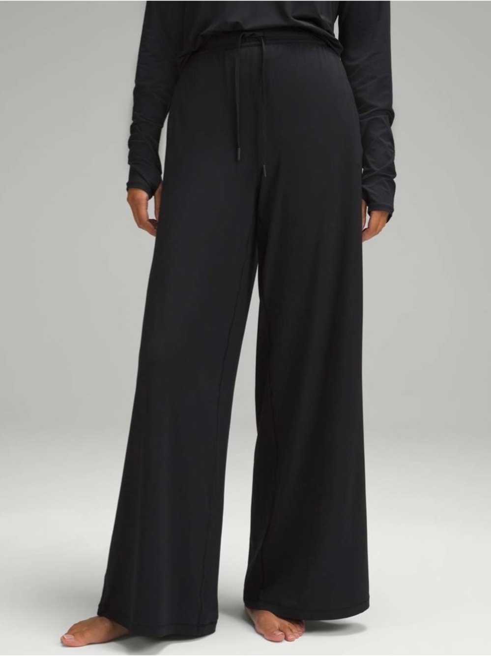 Lululemon Modal High-Rise Wide-Leg Lounge Pant
Black 10